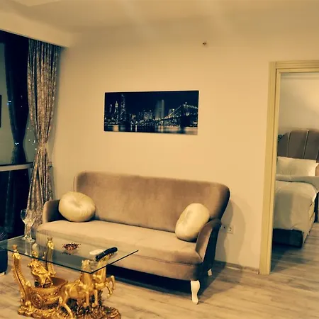 Hera Suites Apartment *