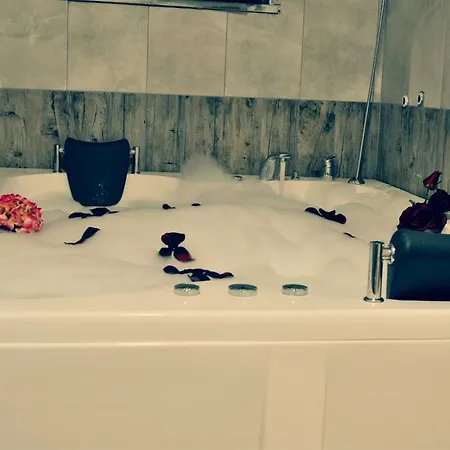 Hera Suites Apartamento